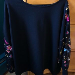 Embroidered floral long sleeve shirt